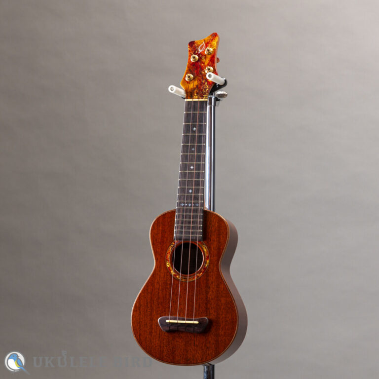 Leaf Instruments 照り葉 ソプラノCuban Mahogany UB 5th