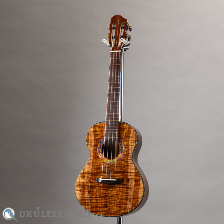 Joji Yoshida Guitars & Ukuleles #105 Tenor